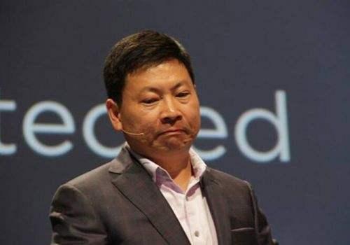 华为“塔山计划”刷屏！自己建厂造芯？行业人士坦言，这比登天还难